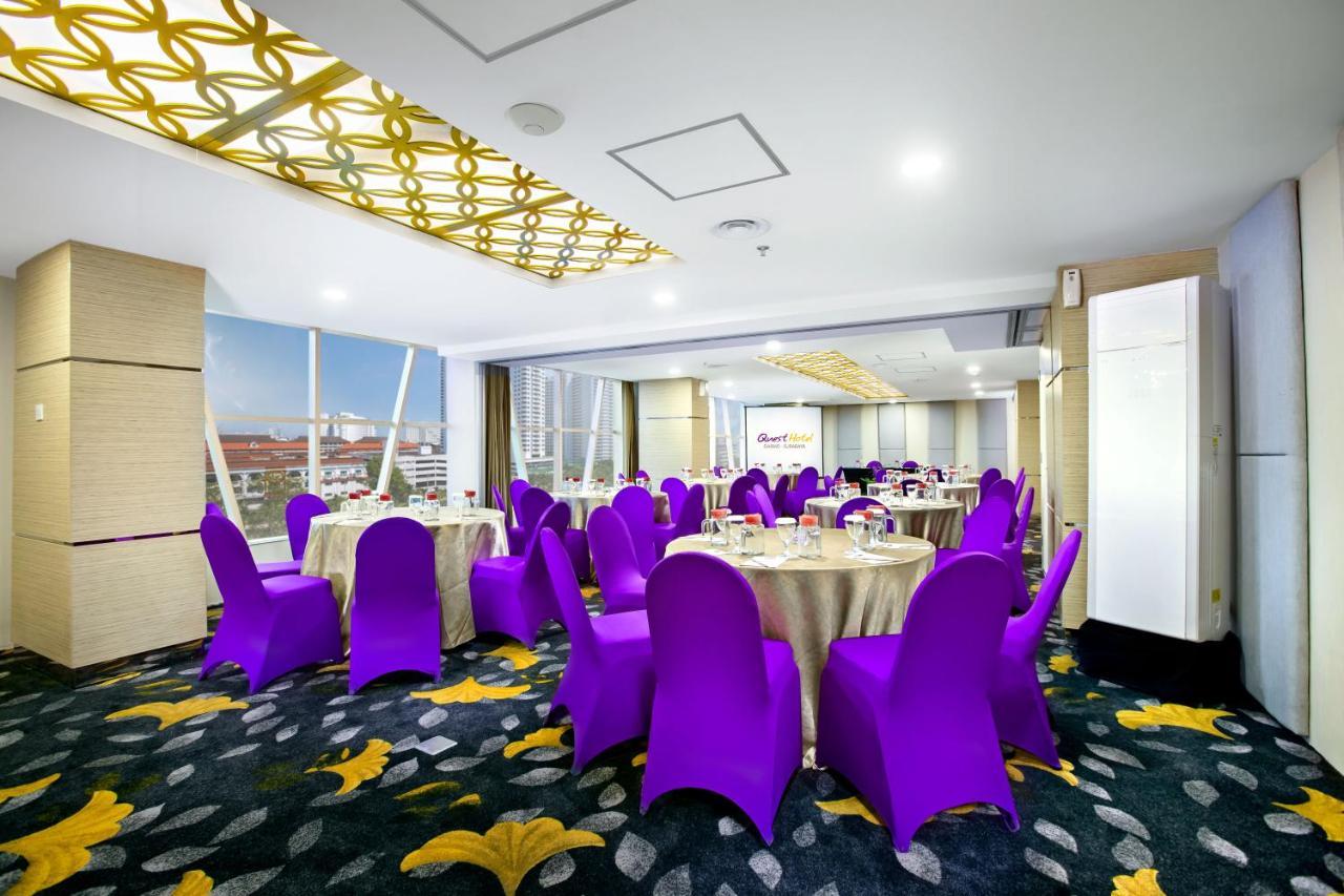 Quest Hotel Darmo - Surabaya By Aston Εξωτερικό φωτογραφία