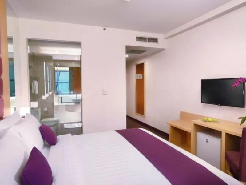 Quest Hotel Darmo - Surabaya By Aston Εξωτερικό φωτογραφία